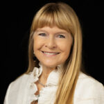 Lisa Fentress, CFP®, AAMS®, NSSA, Senior Wealth Advisor at Mariner