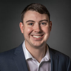 Kenneth Ajello, Associate Wealth Advisor at Mariner Wealth Advisors