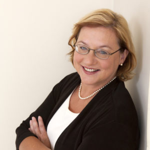 Pamela Hunt Senior Wealth Advisor at Mariner Wealth Advisors