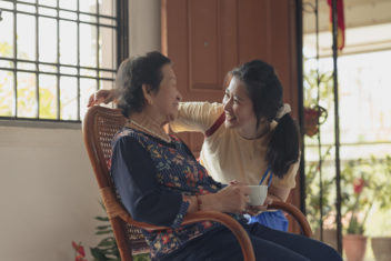Assisted Living: 7 Strategies for Helping Your Parent Manage the Transition
