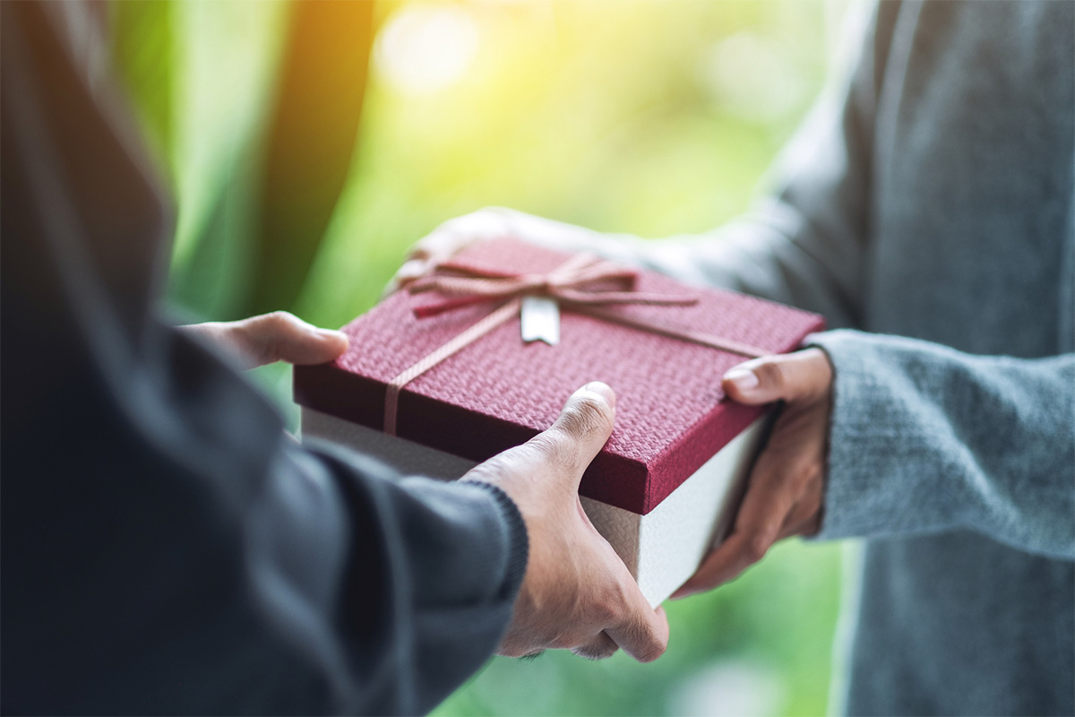 6 Tips for TaxFree Gifting Mariner Wealth Advisors