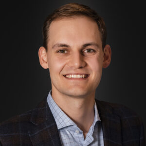 Dyson Dechant Wealth Consultant at Mariner Wealth Advisors