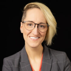 Lauren Alvey Wealth Advisor at Mariner 