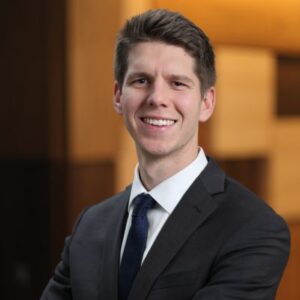 Connor Gillis, CRPC® Associate Wealth Advisor at Mariner