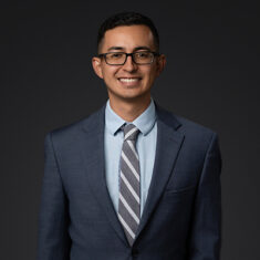 Camilo Salazar Associate Wealth Advisor at Mariner