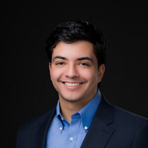 Alfredo Paredes, CFP® Associate Wealth Advisor at Mariner