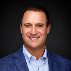 Stephen Wagner, CFP® Senior Wealth Advisor at Mariner