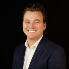 Kenny Cole, CFP® Wealth Advisor at Mariner